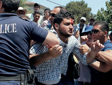 Πάνω από 200 αλλοδαποί χωρίς κανένα εμπόδιο έφτασαν σε Λέσβο και Σάμο